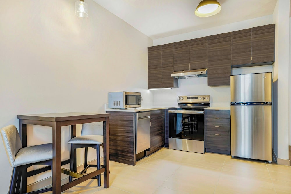 Residence Inn Nashville Metro Center 37/50