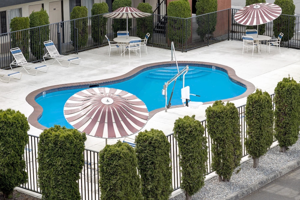 Olympic Inn And Suites Port Angeles 54/59
