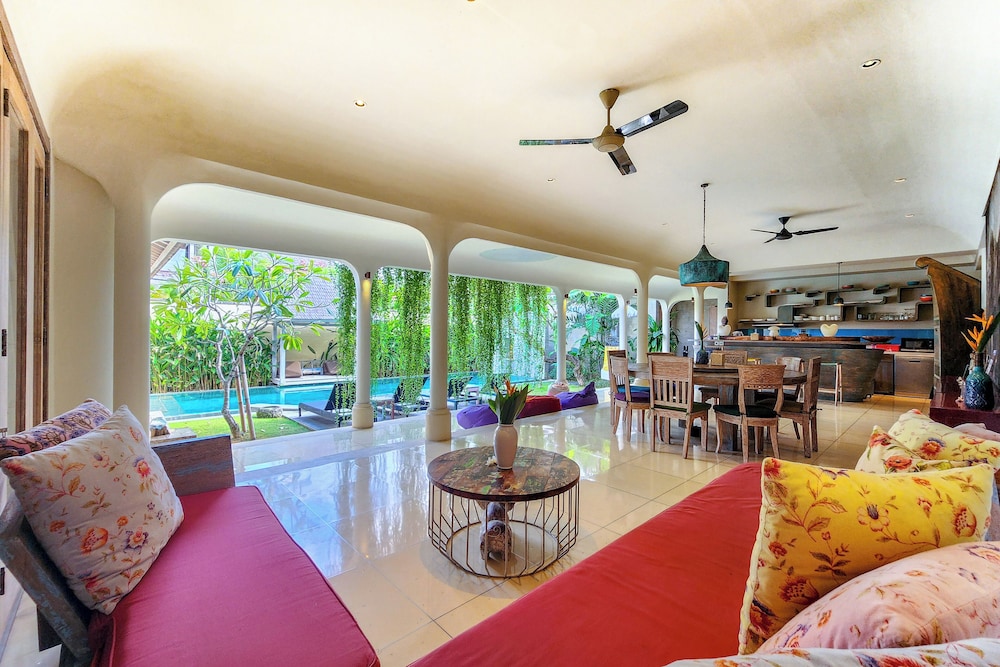 Villa Sky Li By Nagisa Bali 24/48