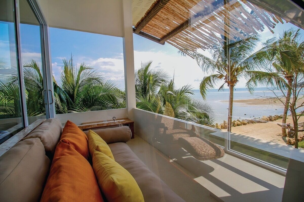 Summer Luxury Beach Resort and Spa 38/71