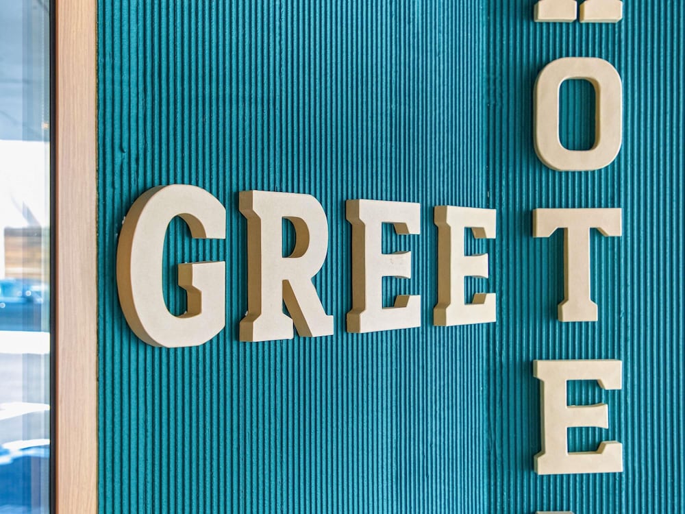 Greet salon de provence in SALON-DE-PROVENCE