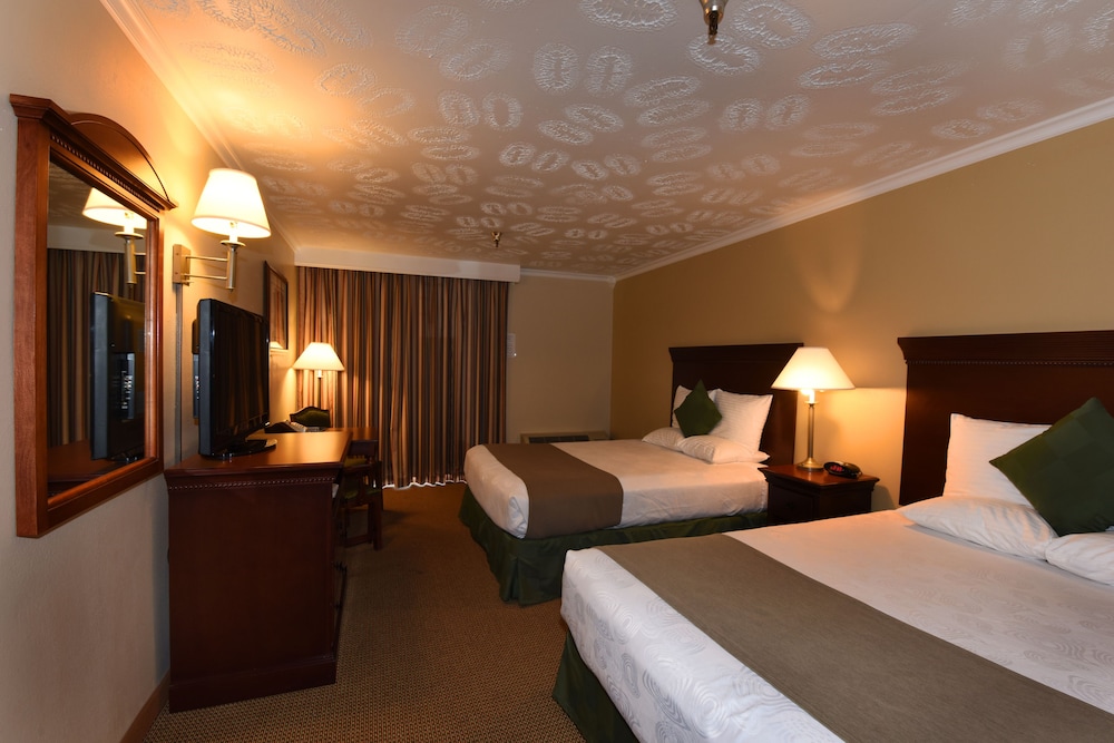 Best Western Plus Ahtanum Inn 11/49
