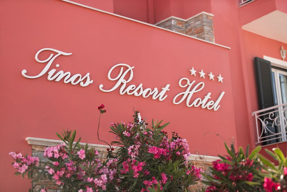 Tinos Resort Hotel 2/50