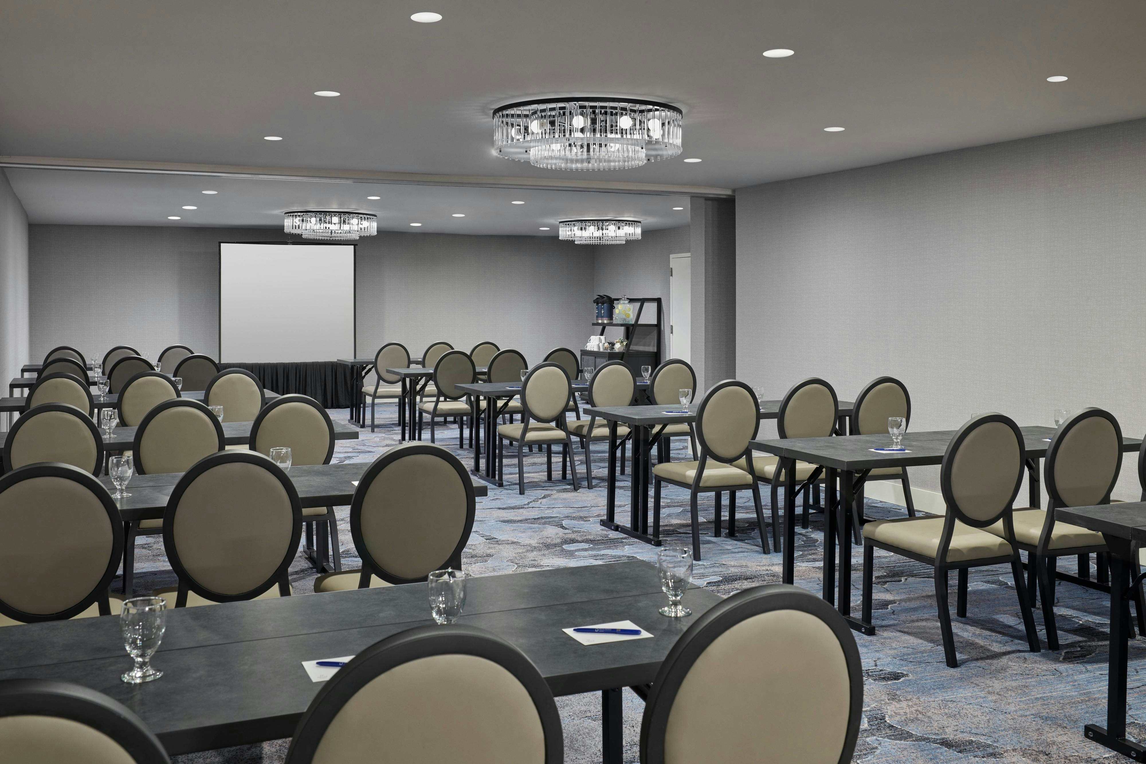 Delta Hotels by Marriott Denver Northglenn 7/14