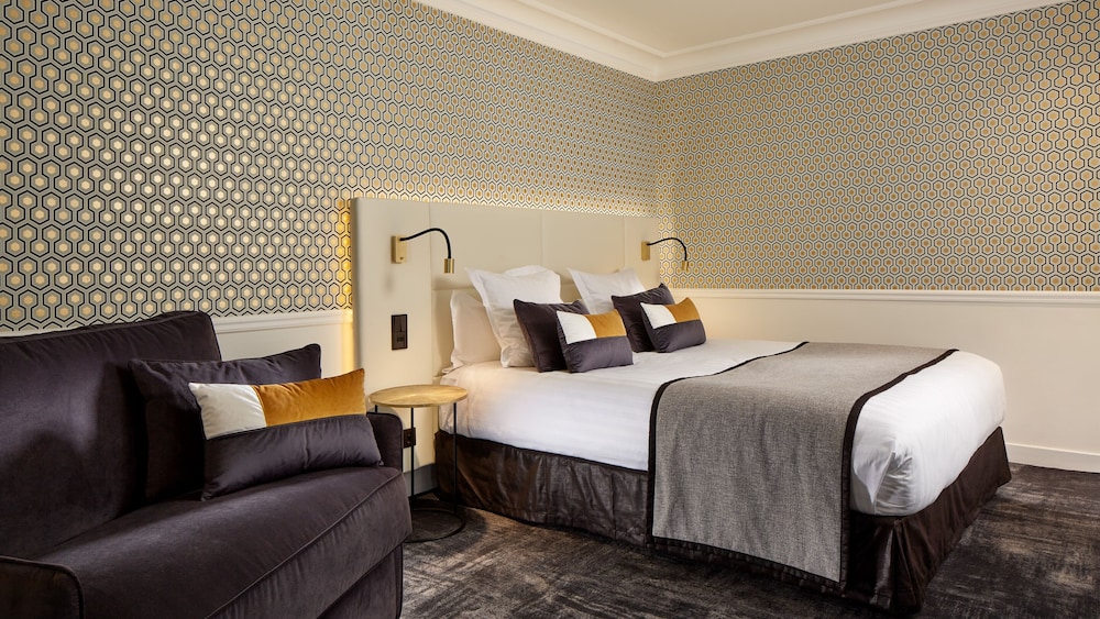 JUNIOR SUITE, QUADRUPLE