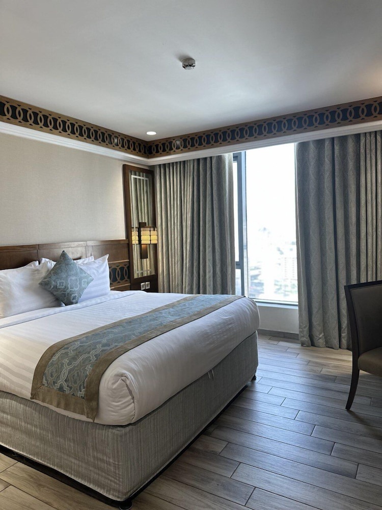 فيوليت(Violet Al Azizia Hotel) 15/50