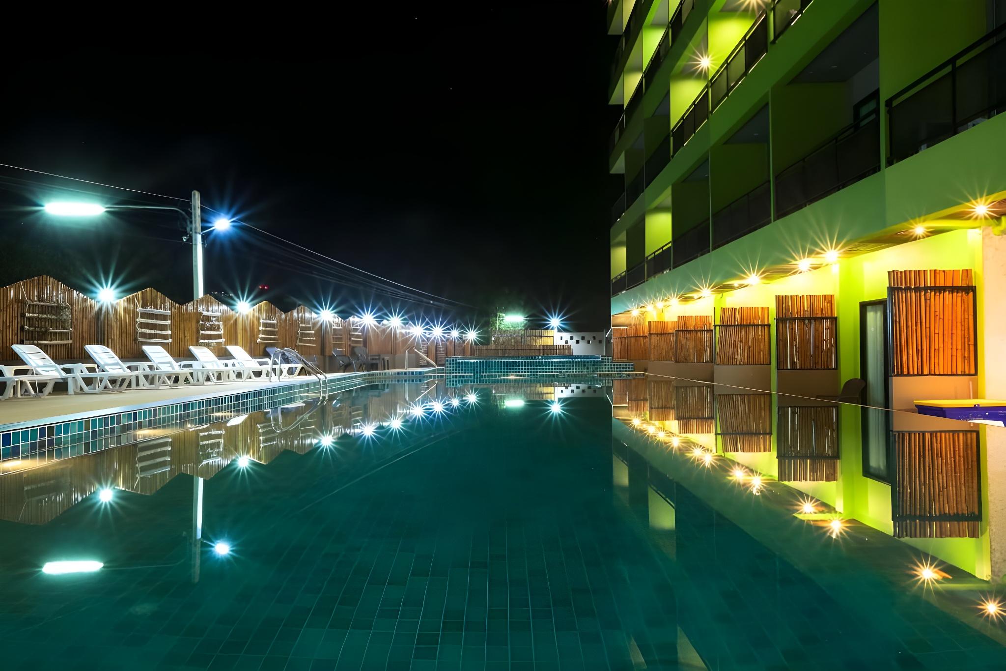Bullkool Hua Hin 87/89