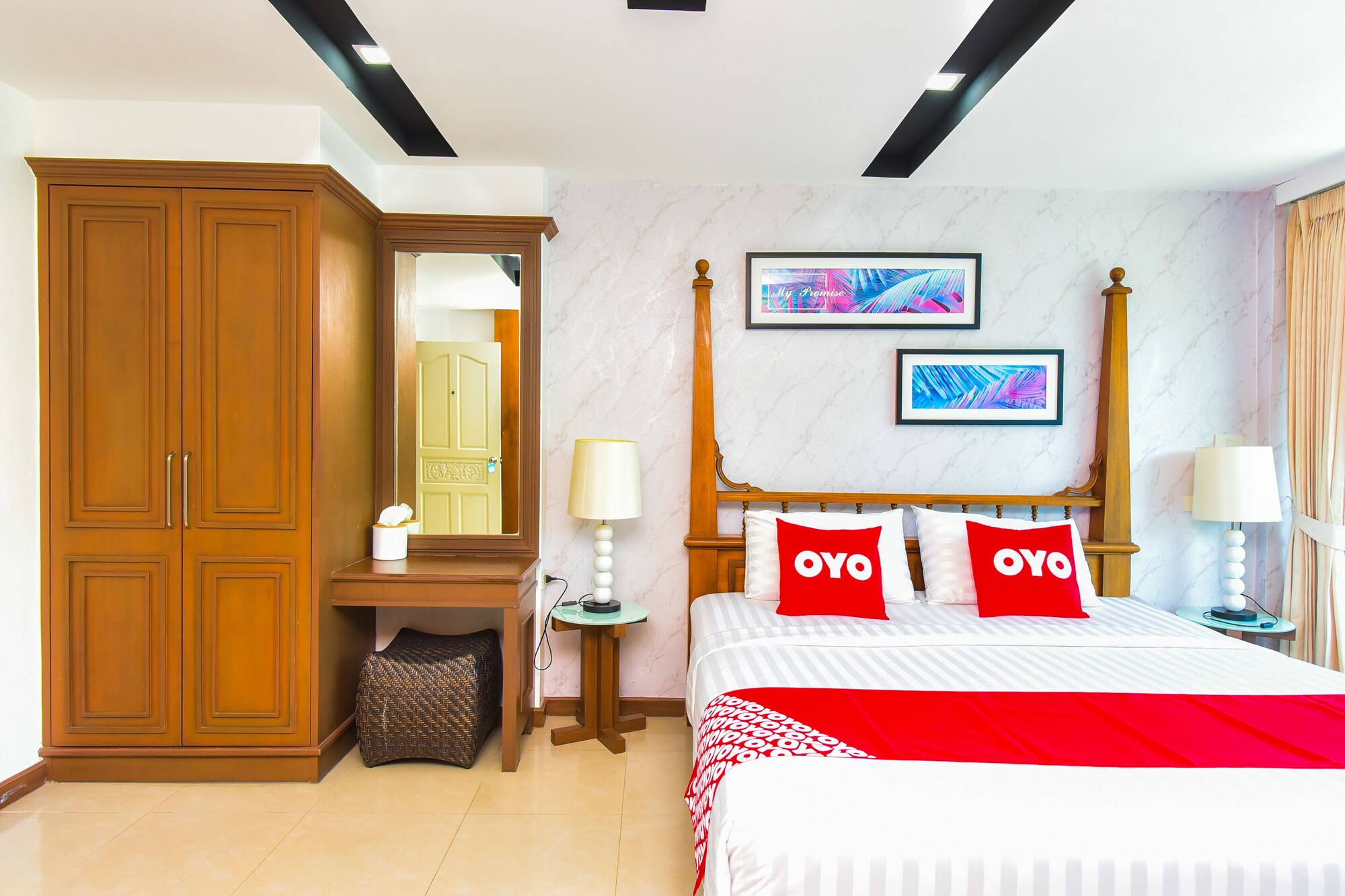 DELUXE, DOUBLE BED, SEA VIEW