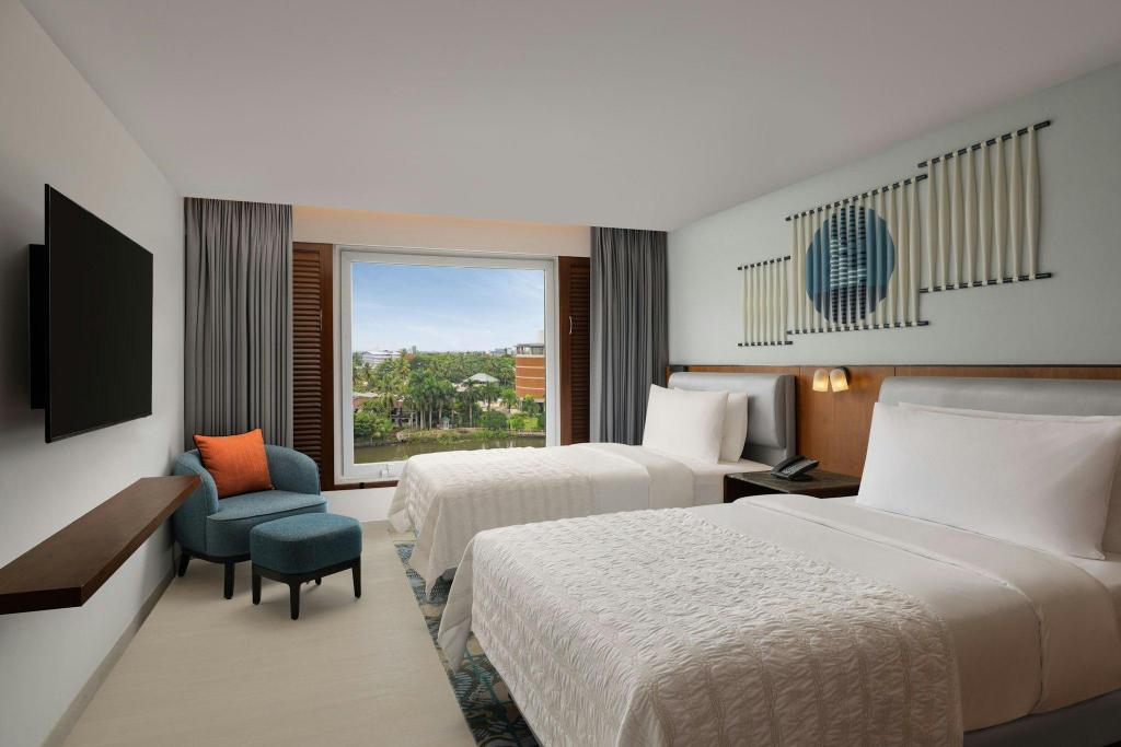 1 Bedroom, Backwater, Suite, Twin Beds, Island View, Balcony