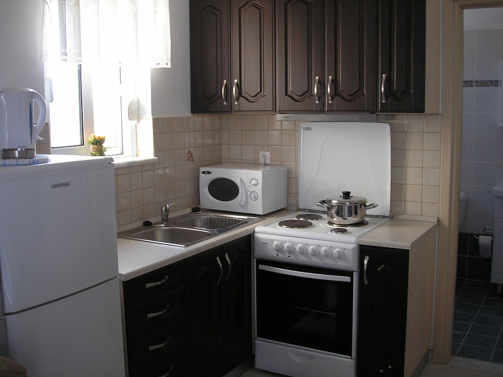 Nephele Apartments 50/50