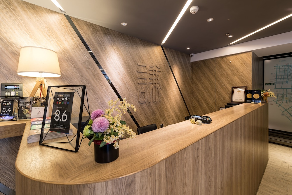Lobby at CHAIIN HOTEL DONGMEN, TAIPEI