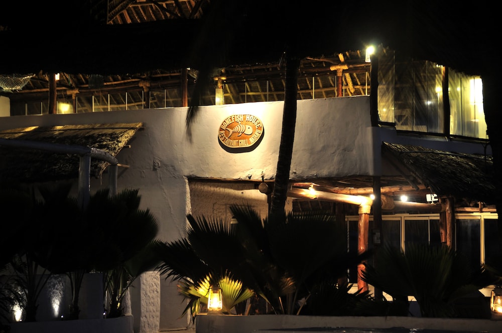 Barracuda Inn Resort 4/51