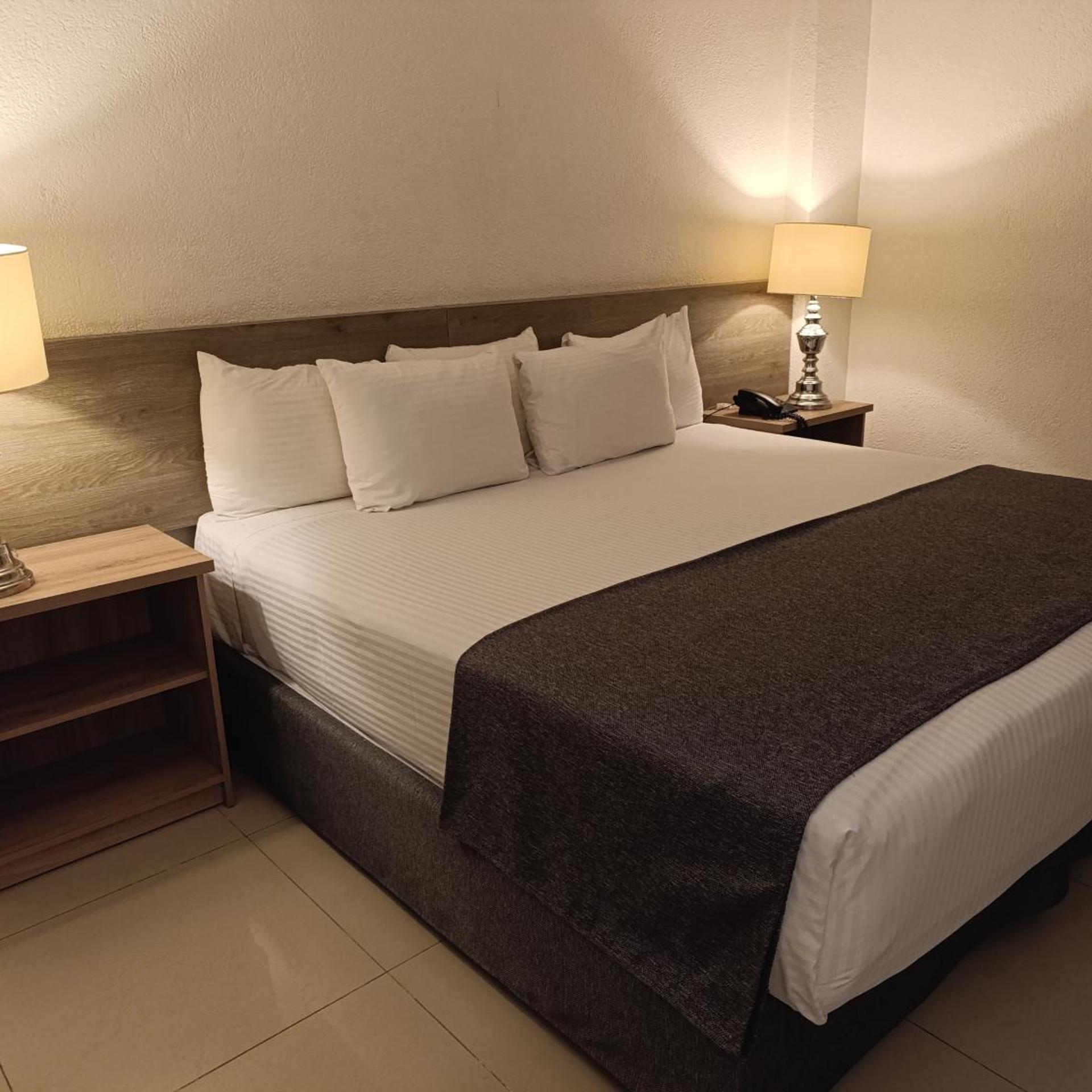 غرفة قياسية بسرير كوين، Hotel Laffayette 6/10
