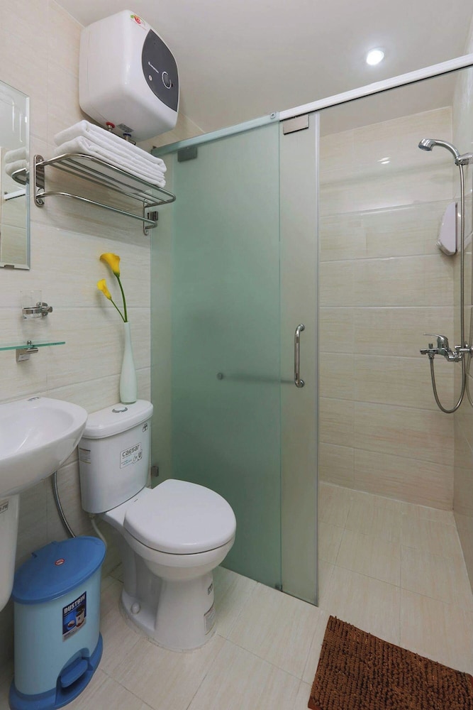 Ailen Garden Hotel 46/48