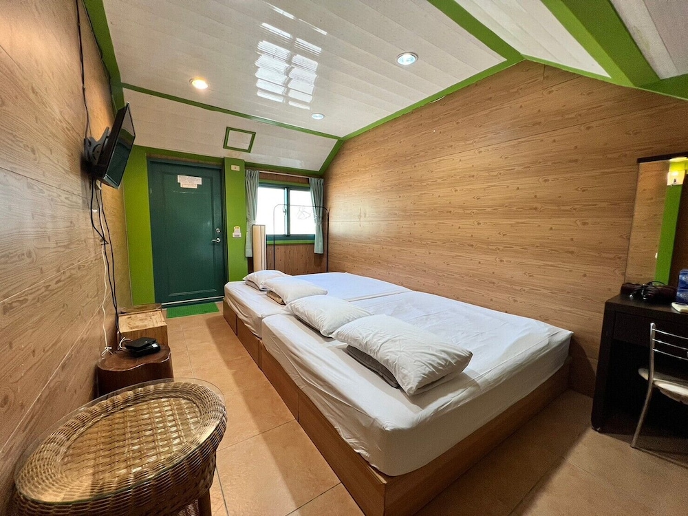 Kenting Dajianshan Wilderness Bungalow 17/32