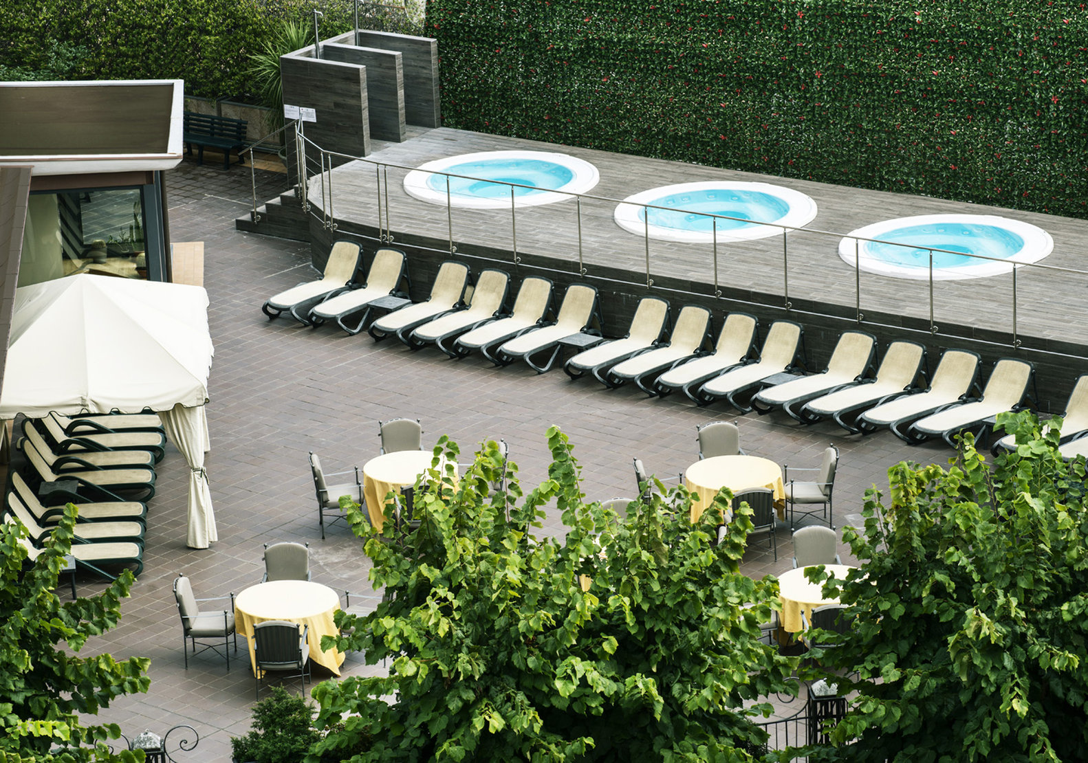 Ambasciatori Place Hotel 40/42