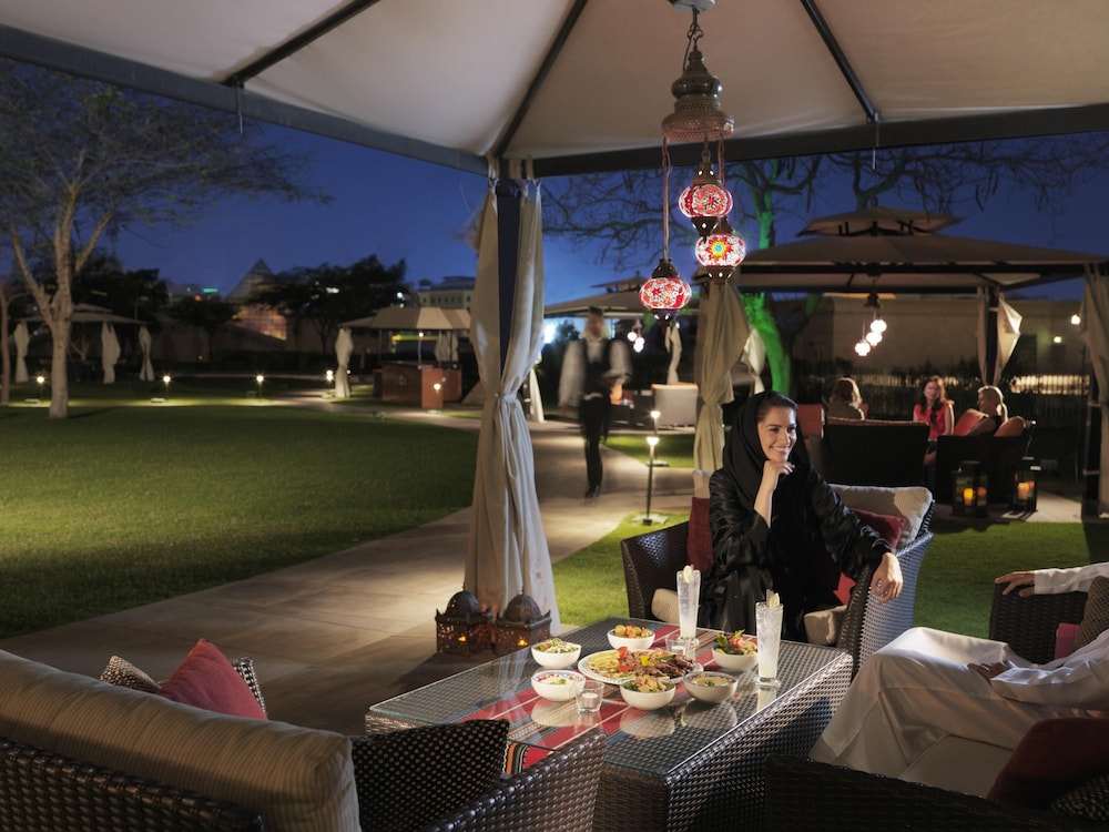 Raffles Dubai Hotel 44/50