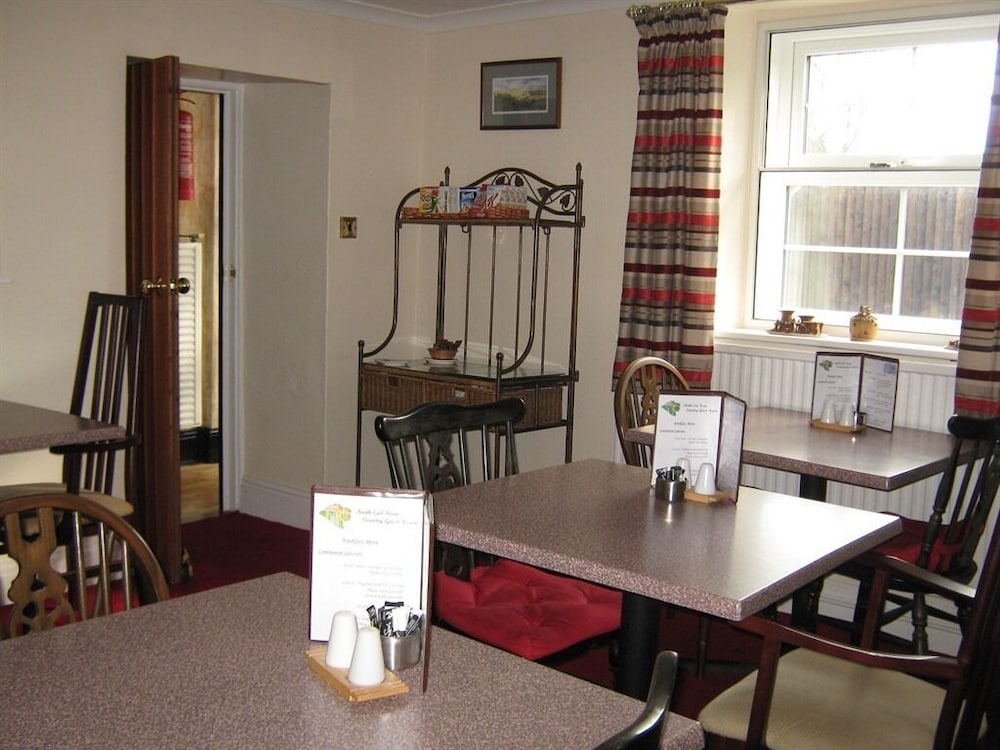 North End Farm Country Guest House 12/16