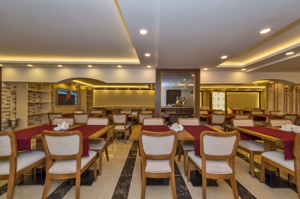 Marmara Place Old City Hotel 47/56