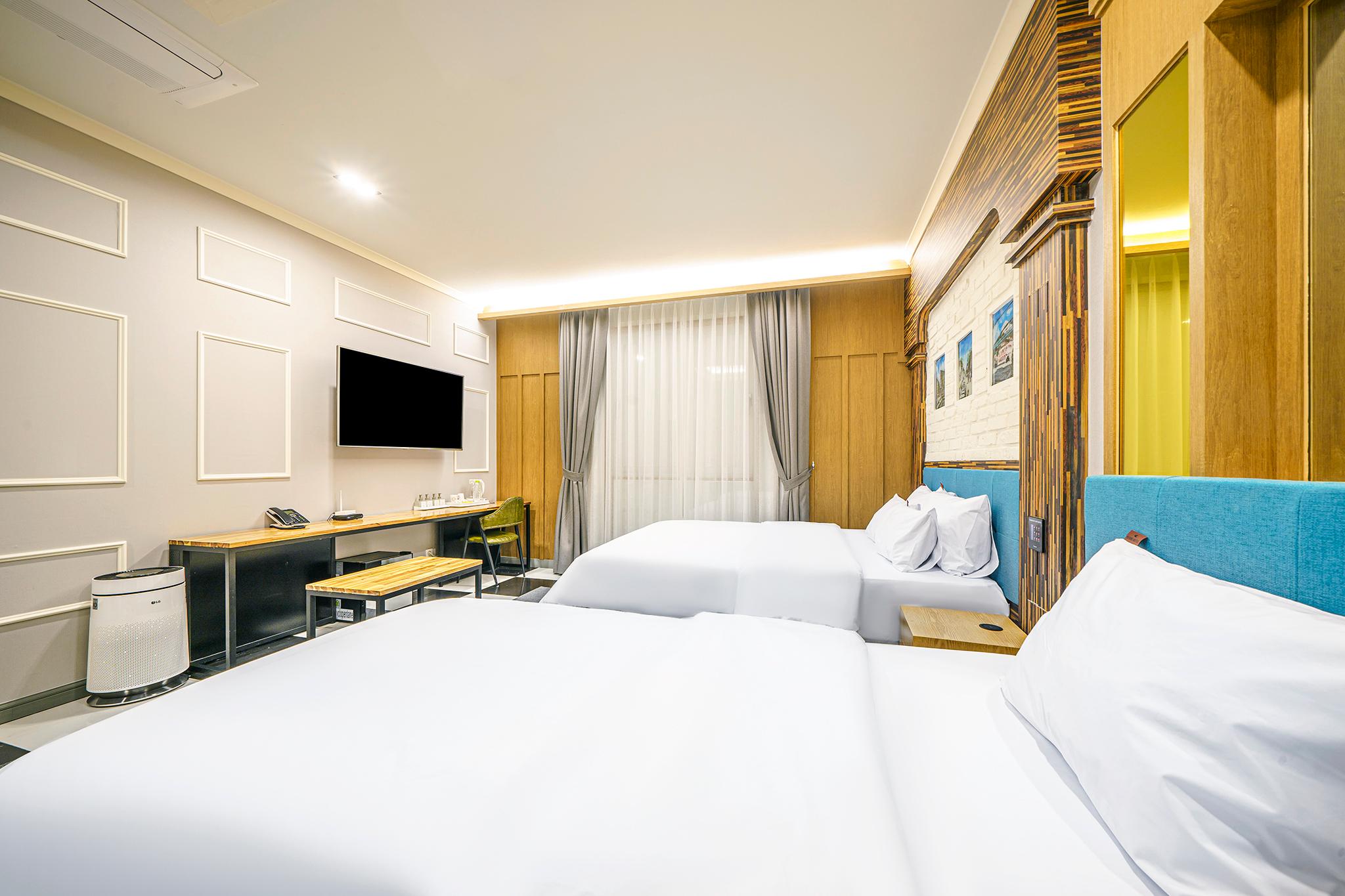 Family, Single, Double and Twin Beds