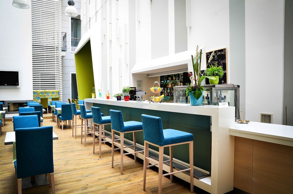 Atrium Hotel by Mellow Mood Hotels 57/64