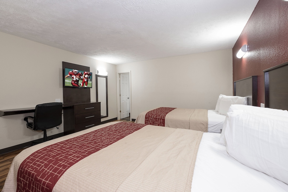 Red Roof Inn Starkville 11/31