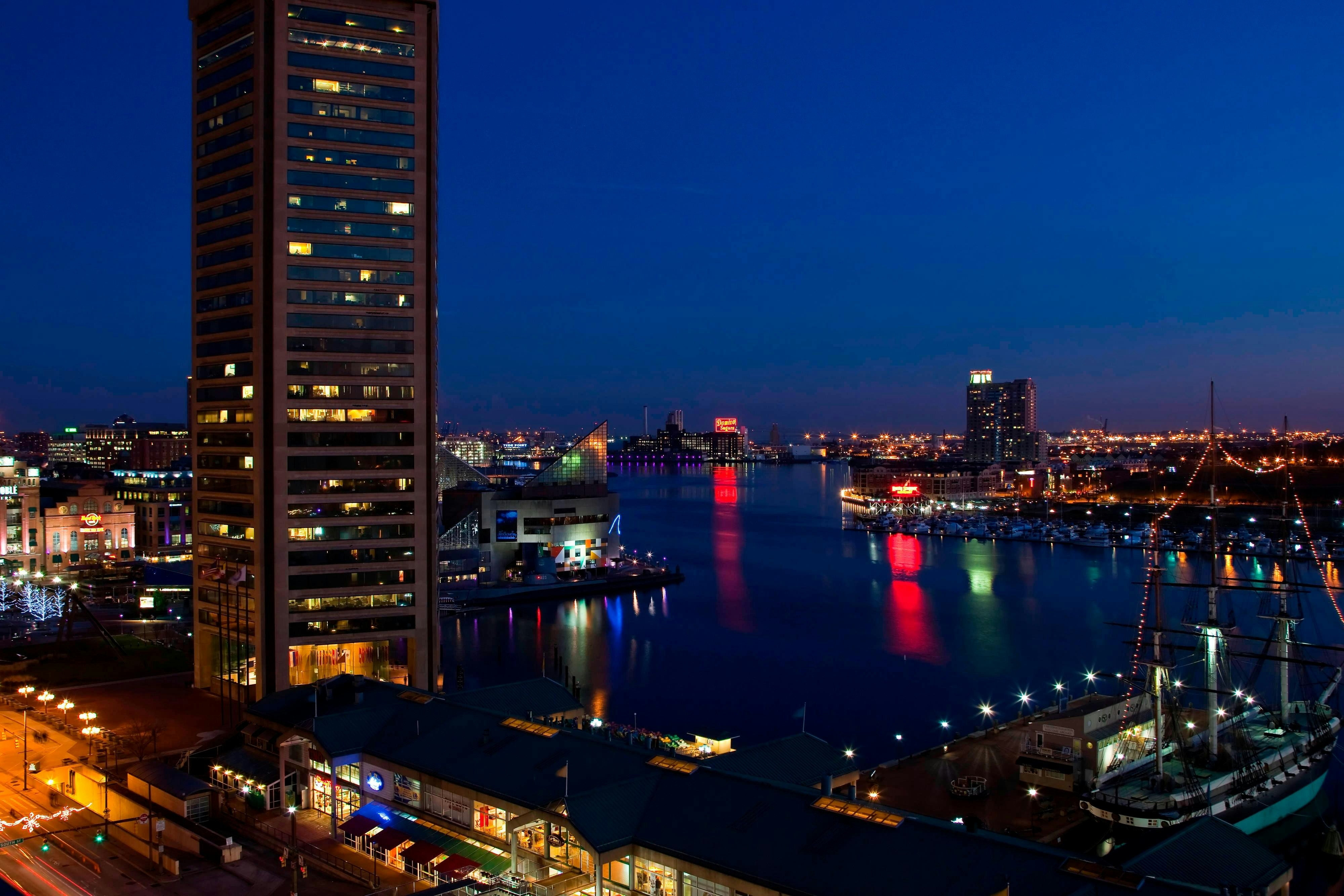 Renaissance Harborplace Hotel 50/51