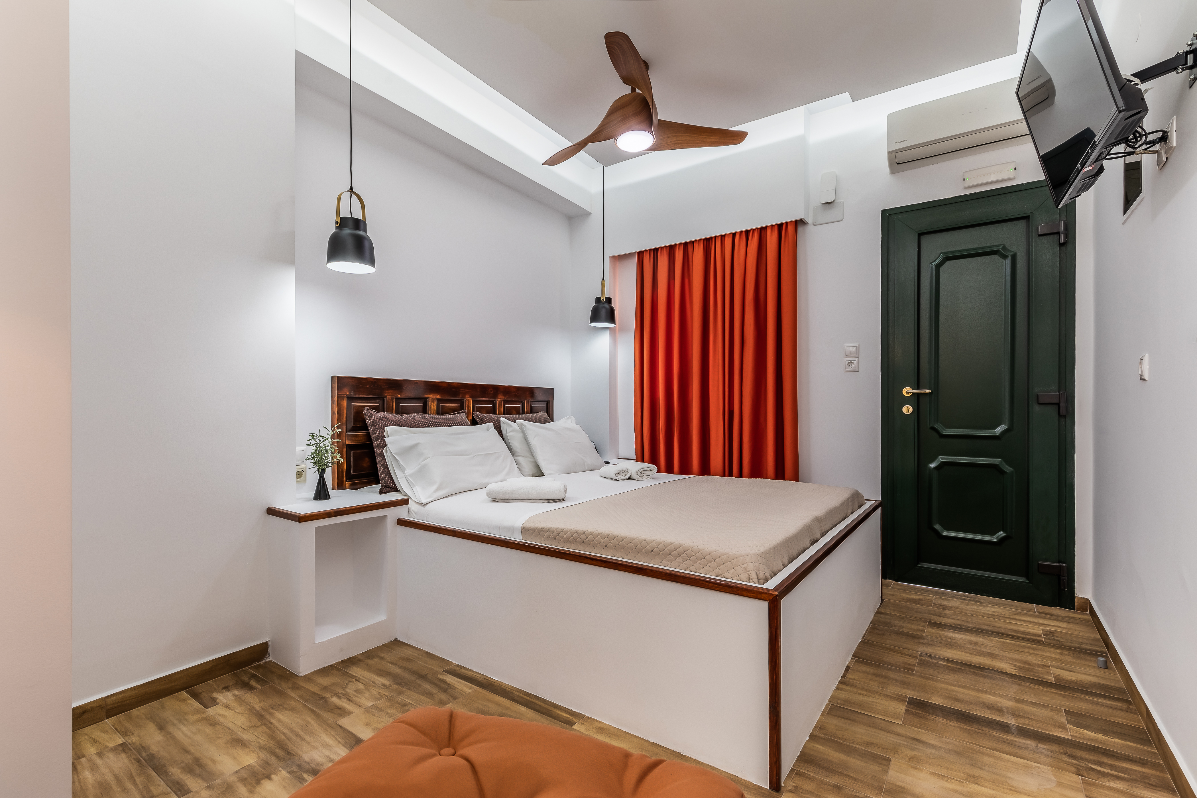 SUPERIOR, DOUBLE BED, GARDEN OR POOL VIEW