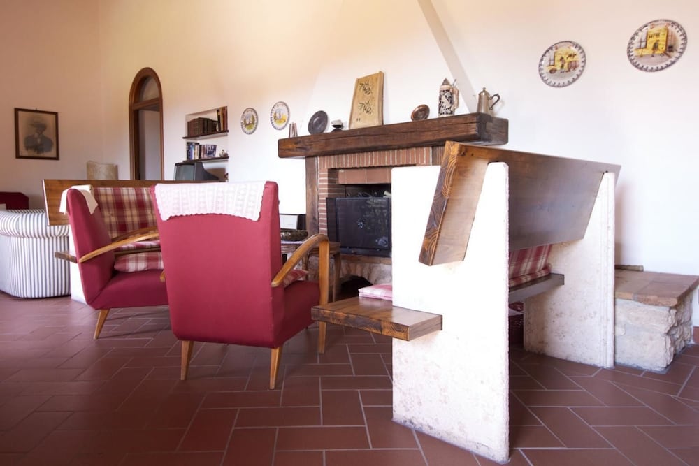 Podere Agrituristico Luchiano 10/50