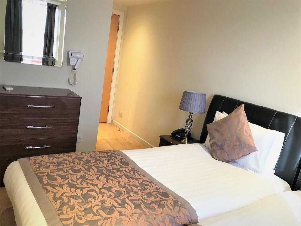 Grand Plaza Serviced Apartments 15/76