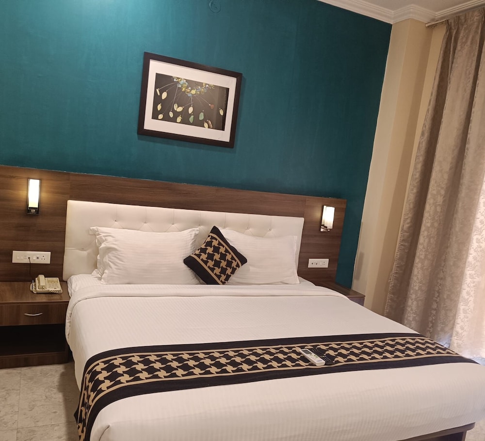 CHRIS HOTEL WHITEFIELD 23/50