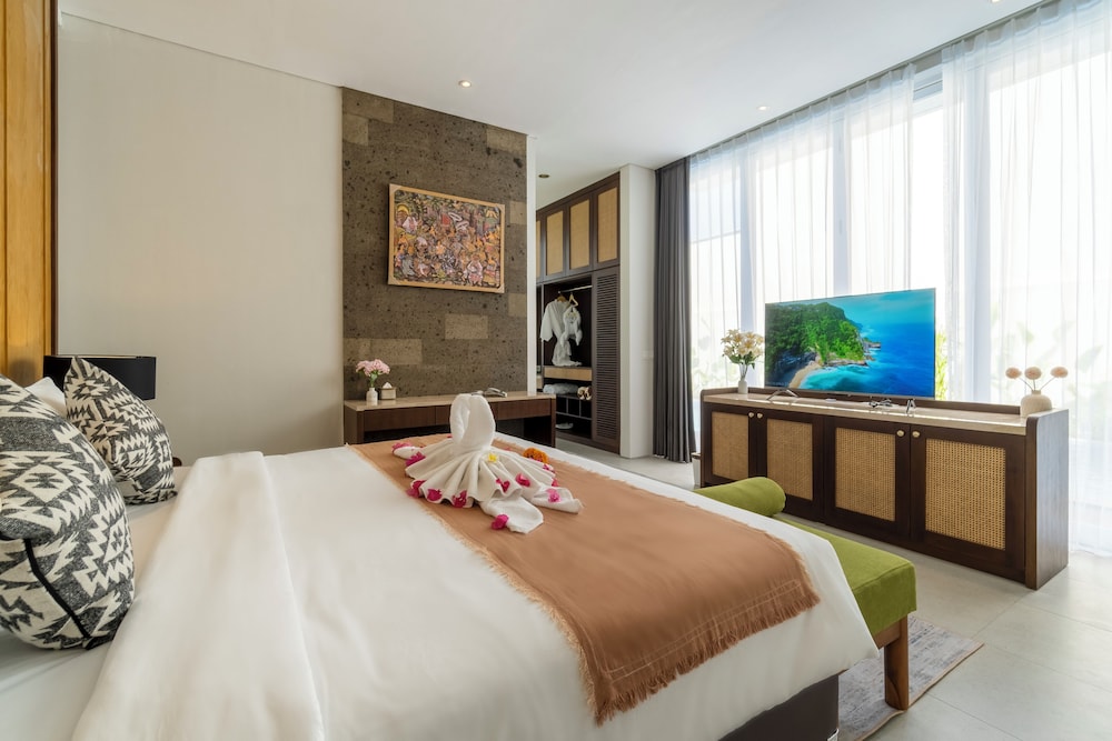 LUXURY, VILLA, KING BED, HILL VIEW