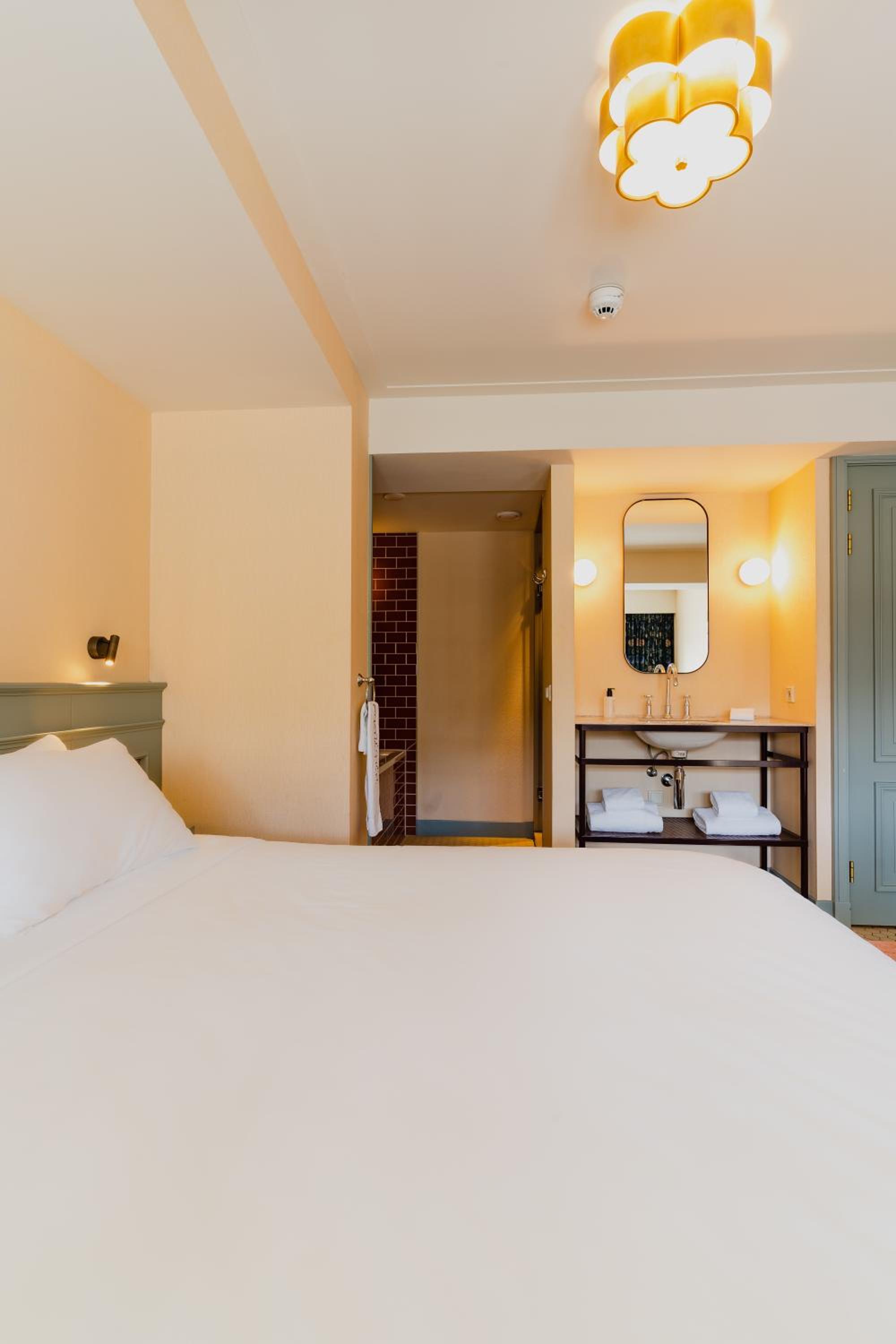 جناح دوبلكس مع أريكة، Hotel Mercier 4/7