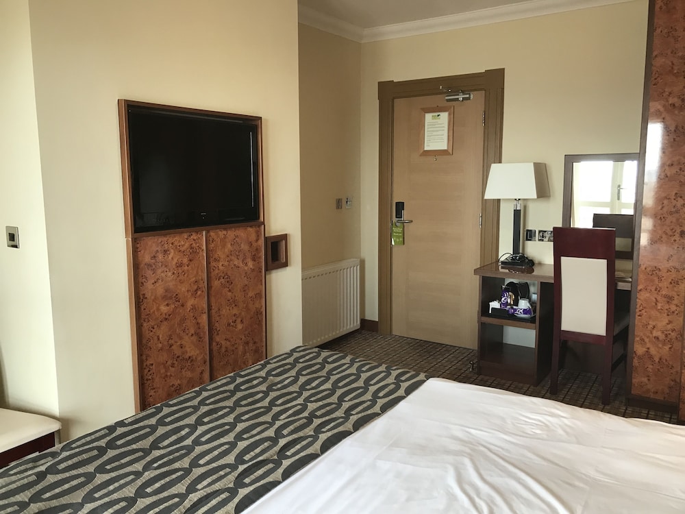Pier Hotel 22/50