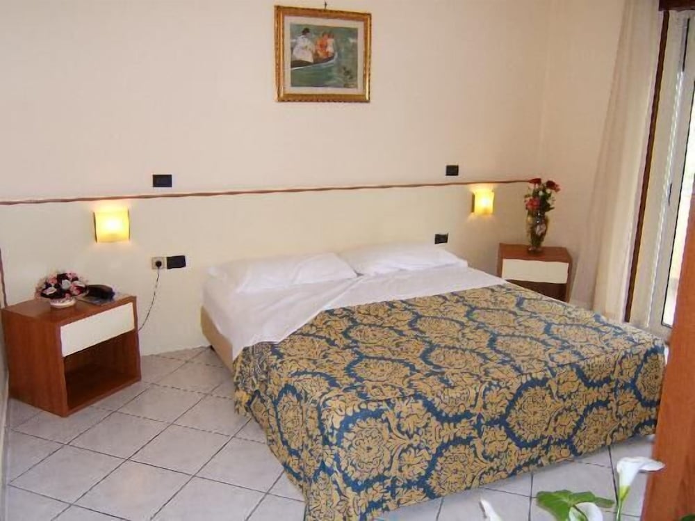 Hotel Happy Days 23/63