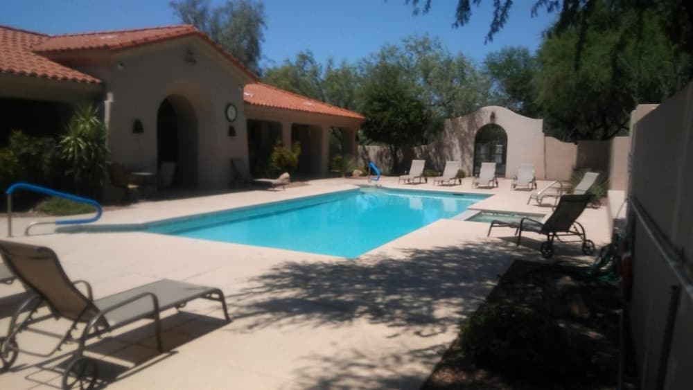 Casitas at Sabino Springs 30/36