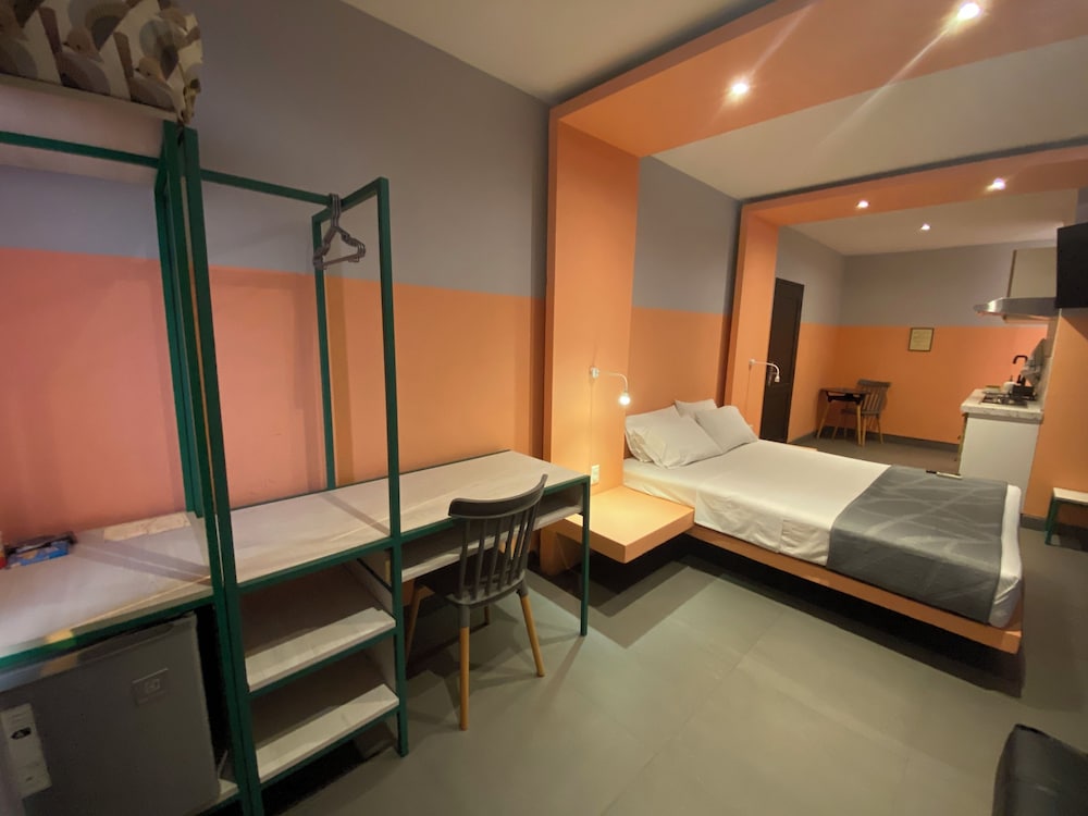 Hotel G 10/50