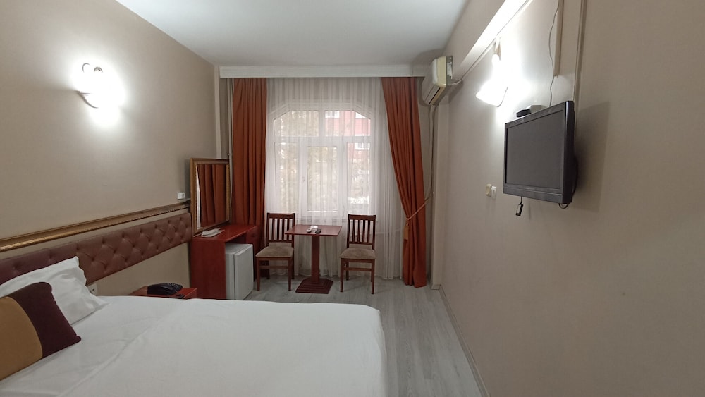 Topkapi Sabena Hotel 25/70