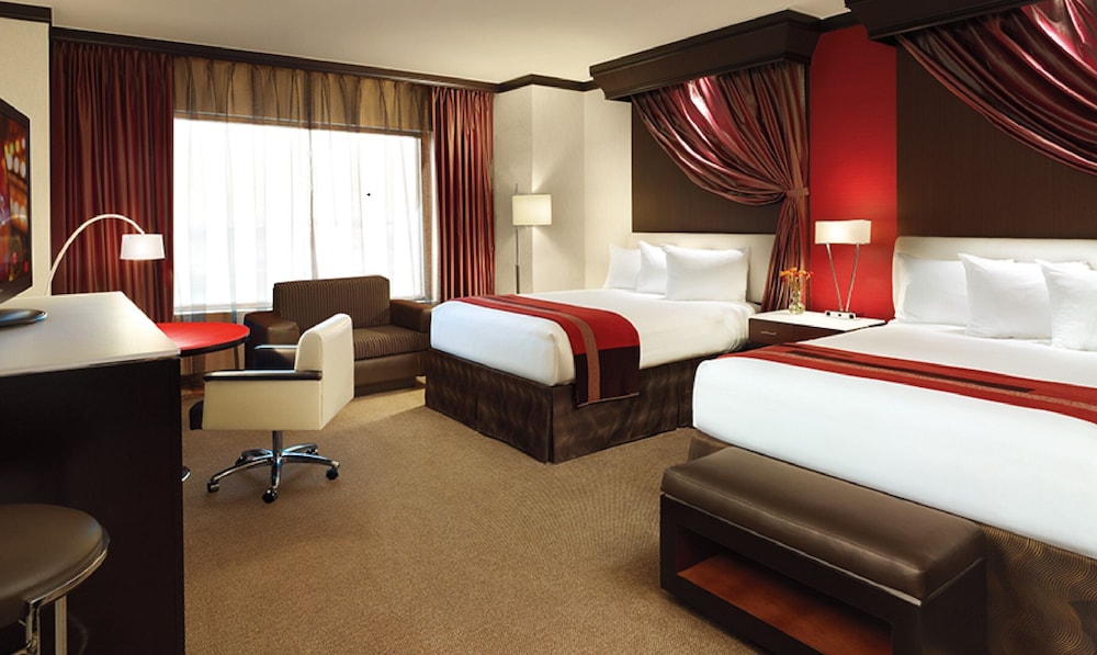 Ameristar Casino Hotel East Chicago 8/43