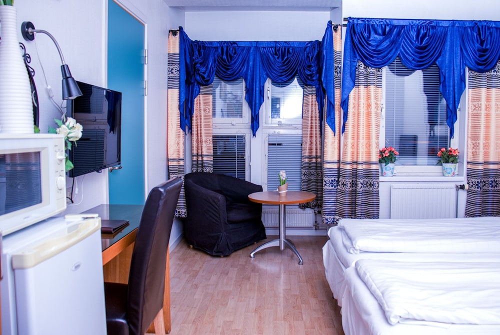 Euroway Hotel 46/50