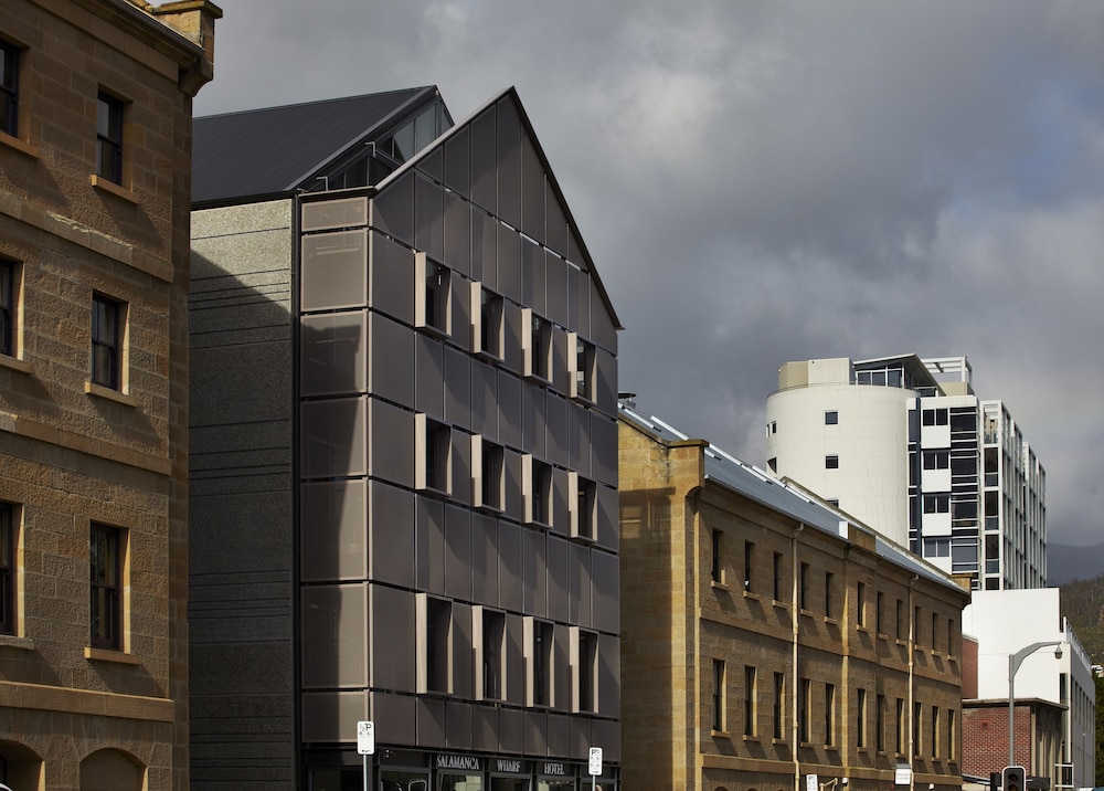 Salamanca Wharf Hotel 6/66