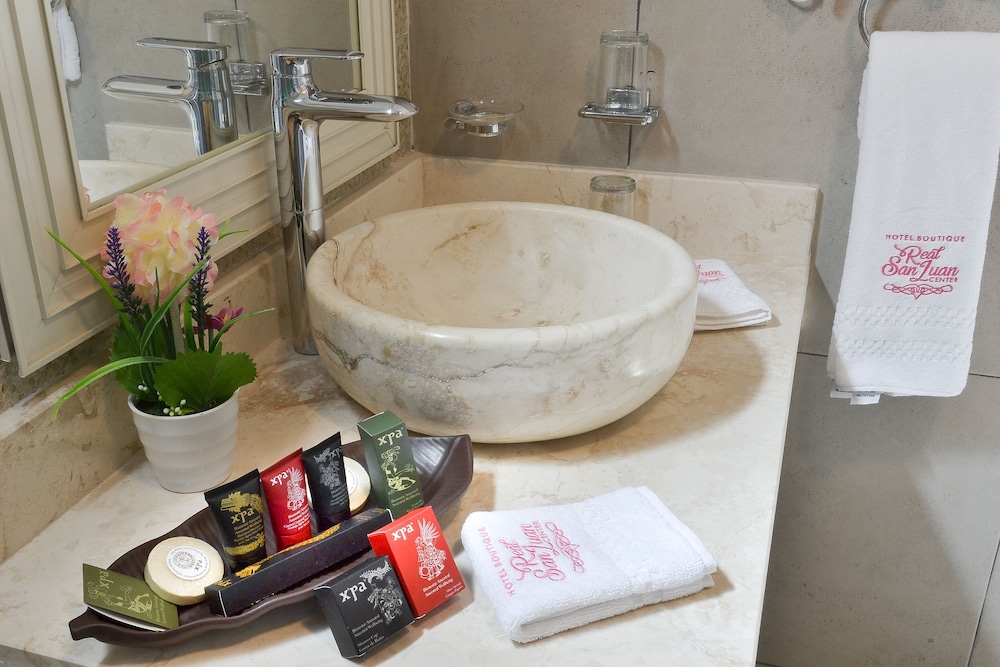 Hotel Boutique Real San Juan Center 48/67