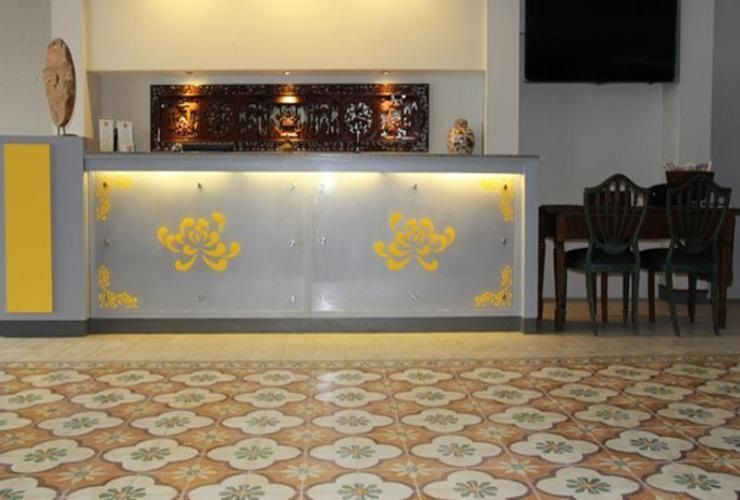 Koening Gallery Hotel Cirebon 9/11