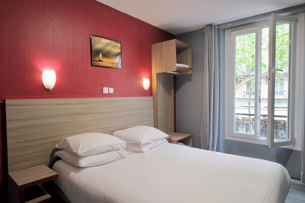 Hipotel Paris Gambetta Republique 21/58
