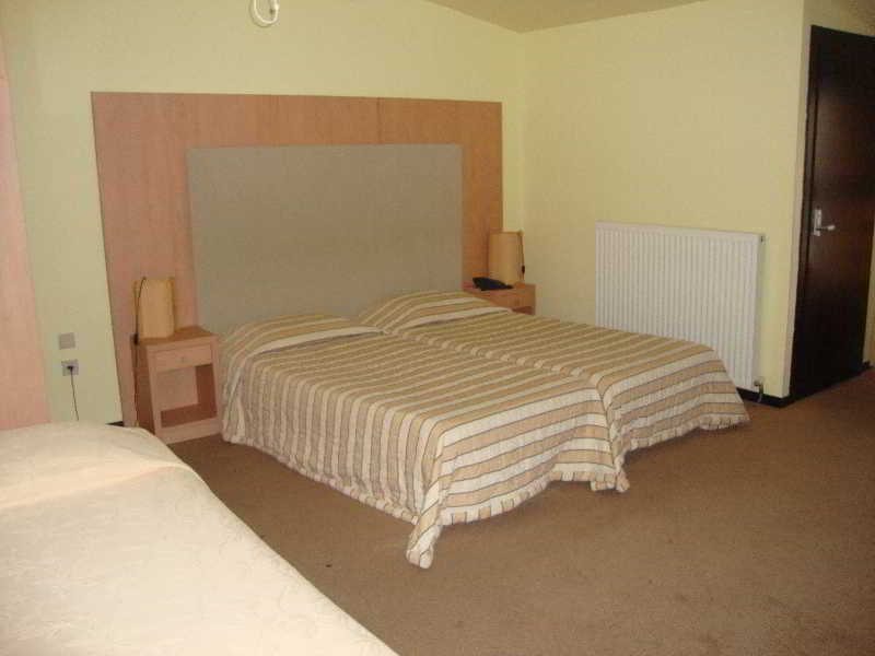 Standard, Double or Twin Bed, Four Seasons Skg Thessaloniki 7/10