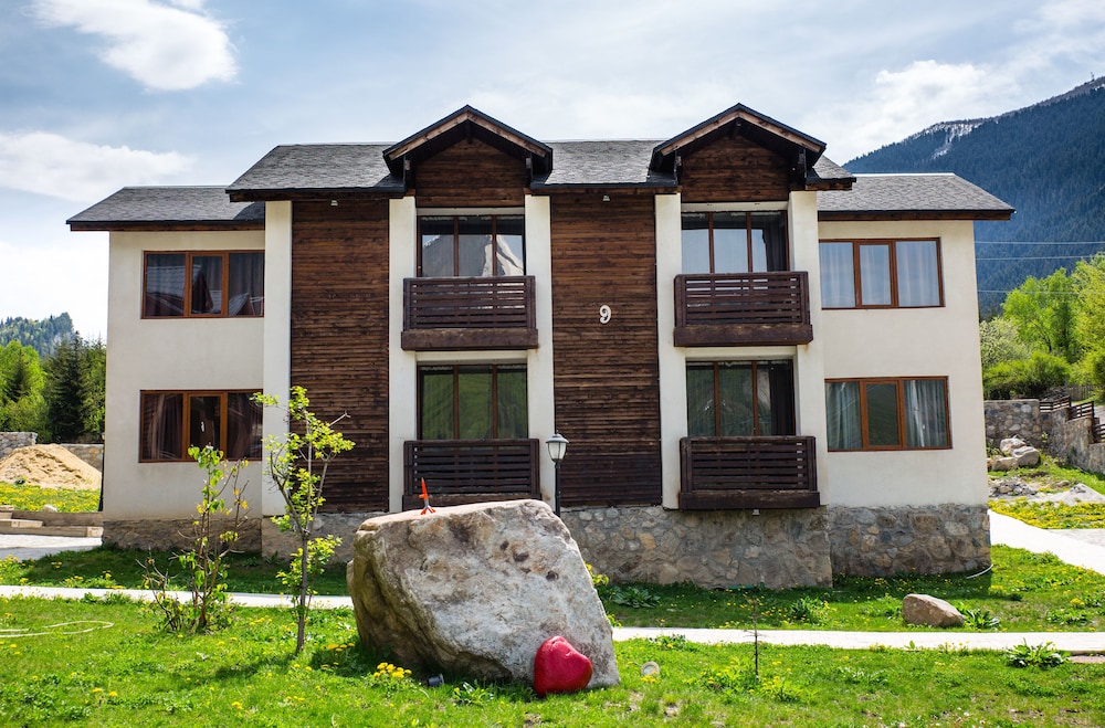 Hotel Banguriani 3/20