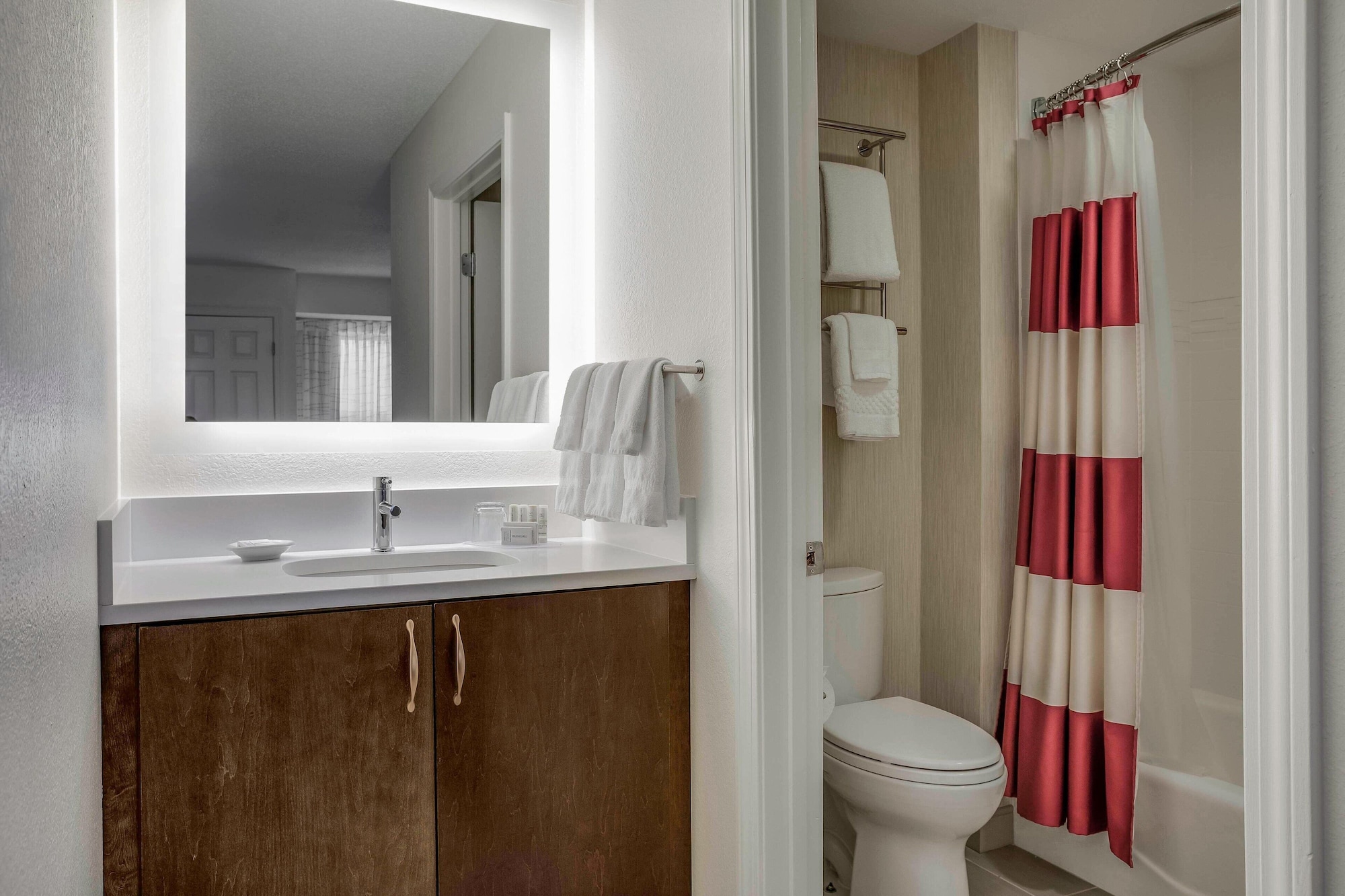 2 Bedrooms, Suite, 2 Double Beds, Accessible, Residence Inn Portsmouth 2/2