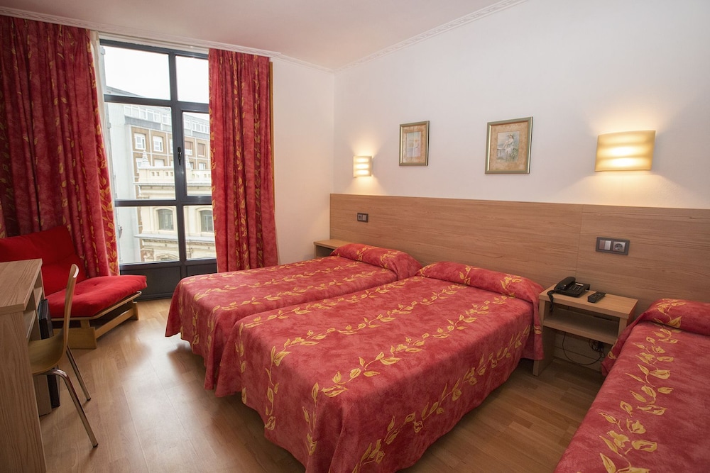 Hotel Don Manuel 22/52