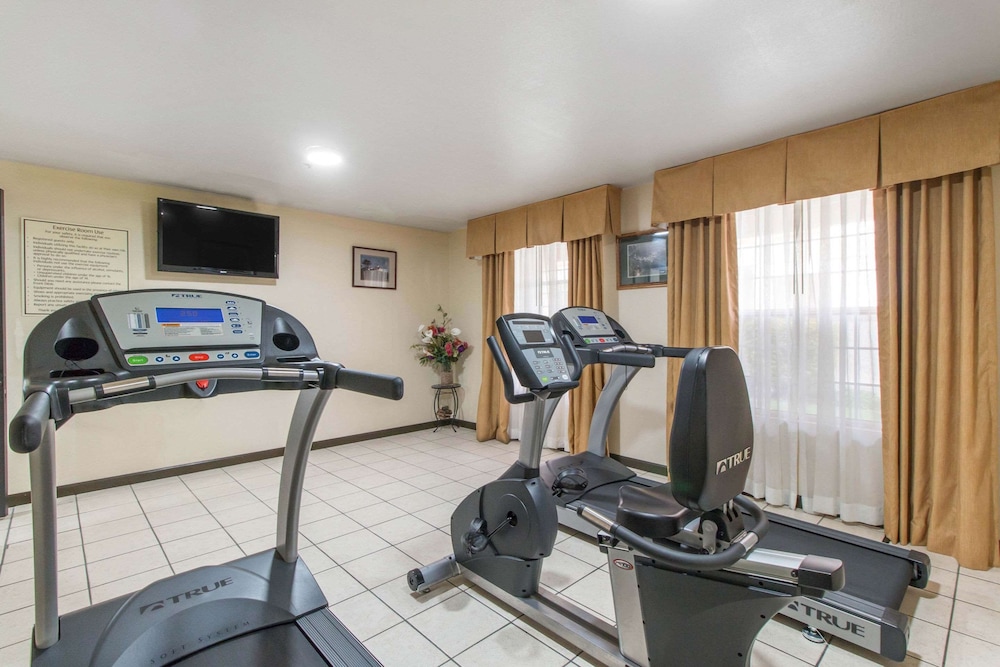 Quality Inn & Suites Crescent City Redwood Coast 32/52