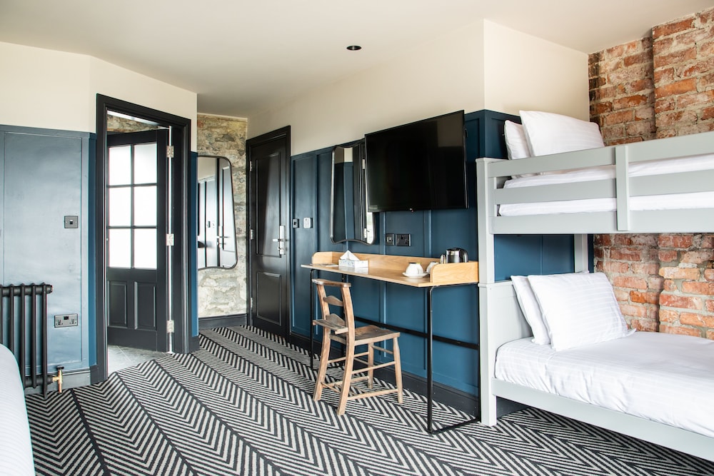 Hotel Avoca 10/35